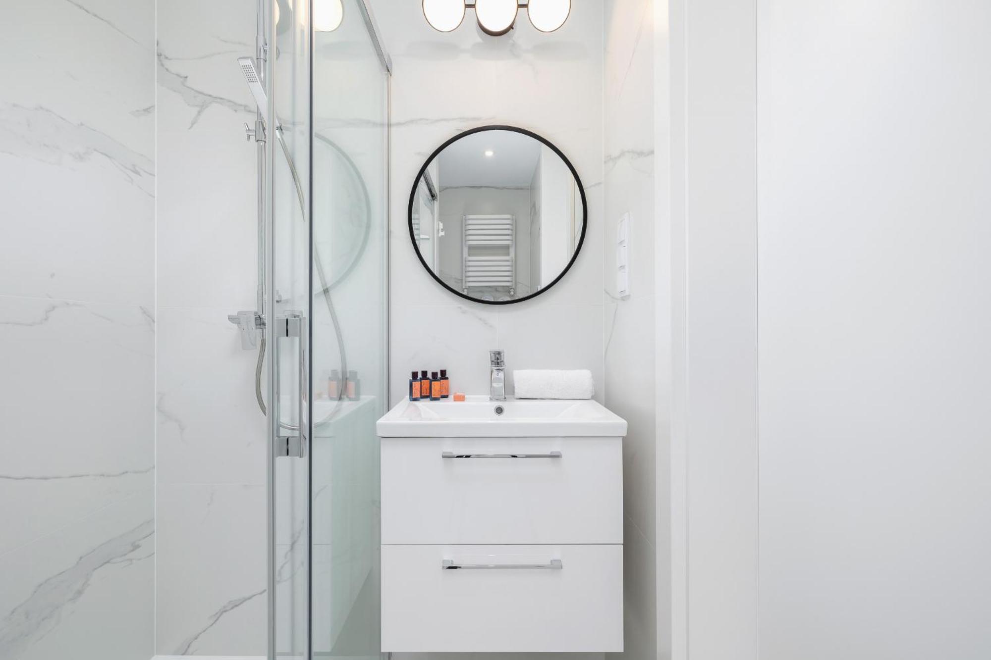Lux Apartments Kosciuszki 39 With Parking By Renters Prestige クラクフ エクステリア 写真