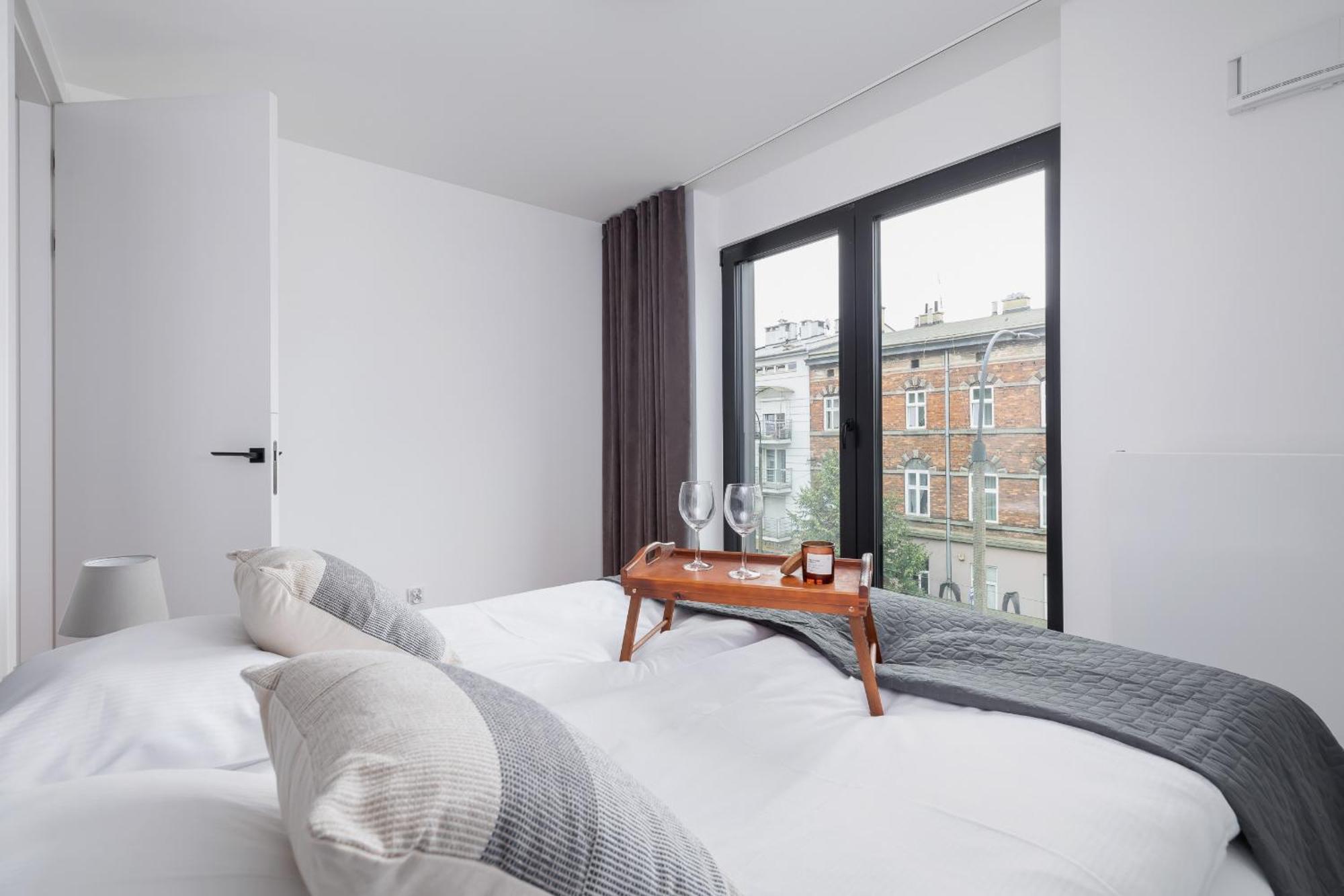 Lux Apartments Kosciuszki 39 With Parking By Renters Prestige クラクフ エクステリア 写真